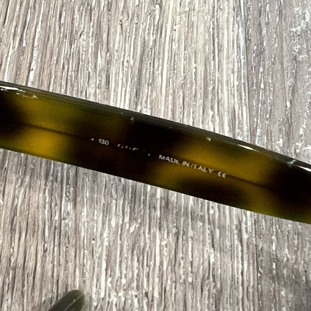 Authentic Gucci Tortoise Shell Art Deco Modern Made in Italy Sunglasses - Picture 2 of 6